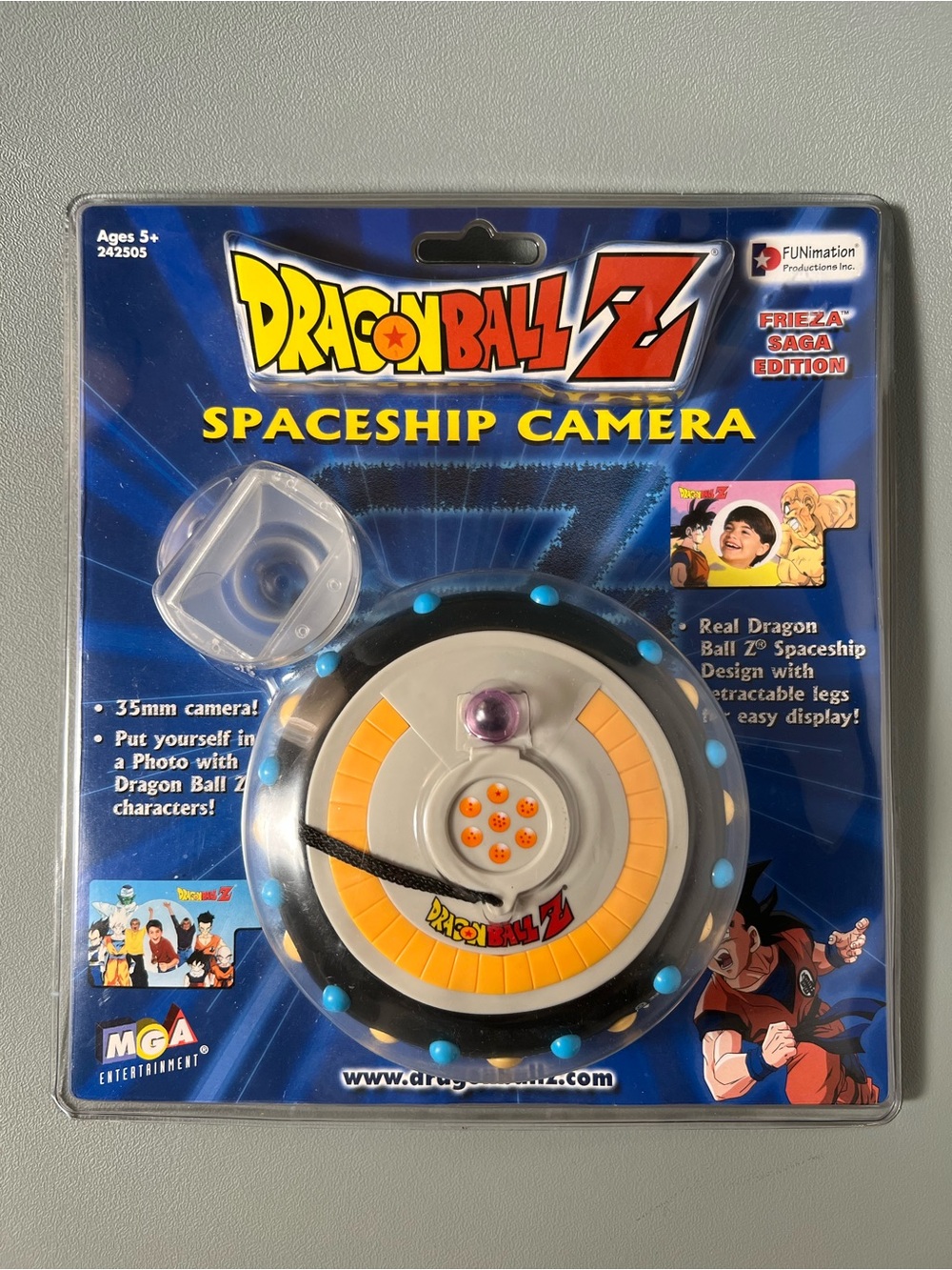 MGA Entertainment Dragon Ball Z Spaceship Camera